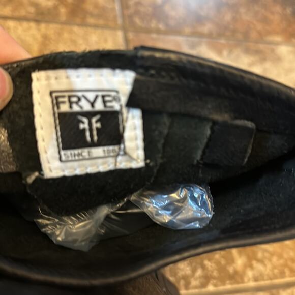 NWT Frye 77605 Veronica Slouch Harness Riding Motorcycle Leather Boots Size 6 - Picture 5 of 9